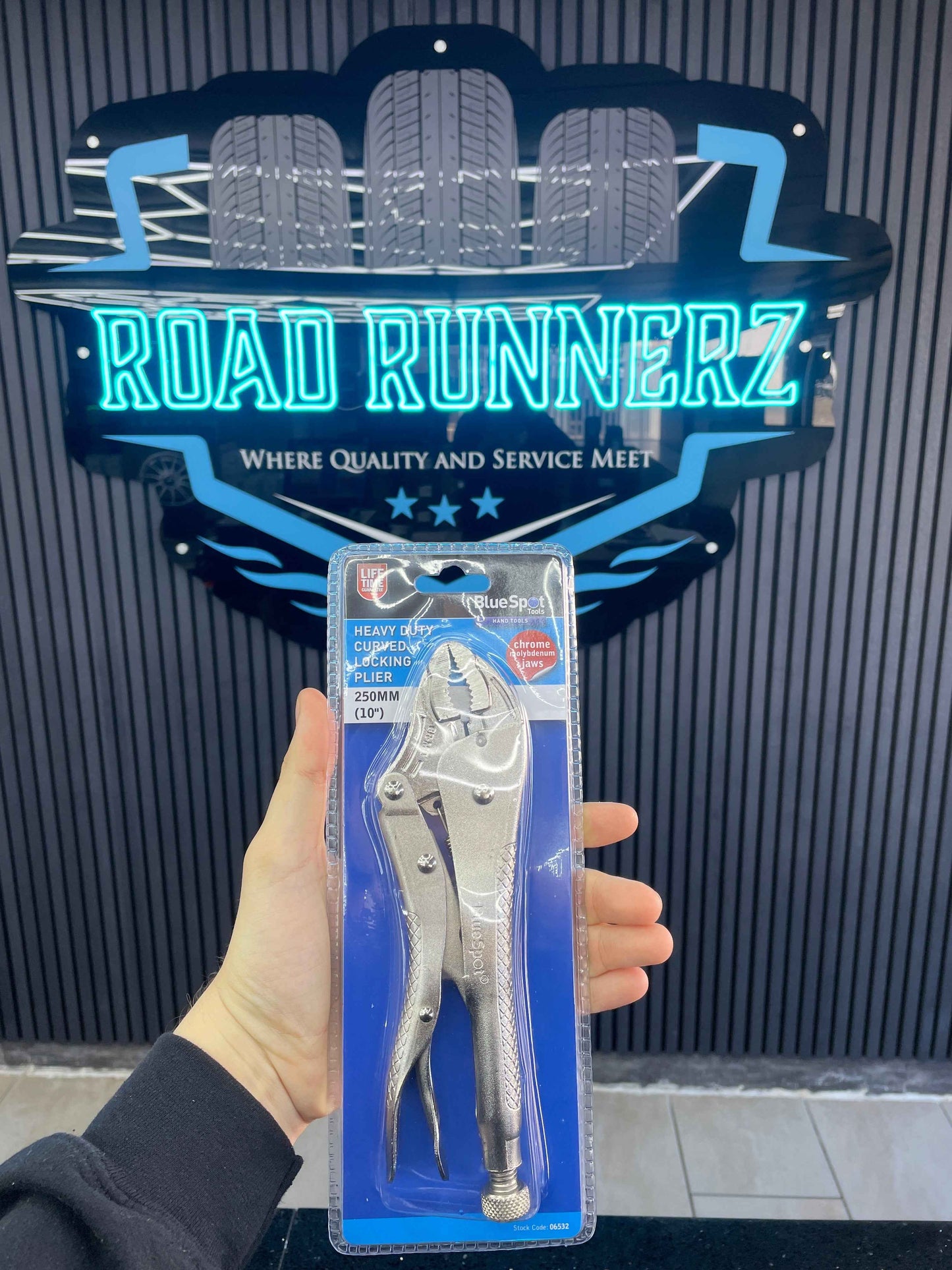 BLUESPOT HEAVY DUTY CURVED LOCKING PLIER 250MM 10”