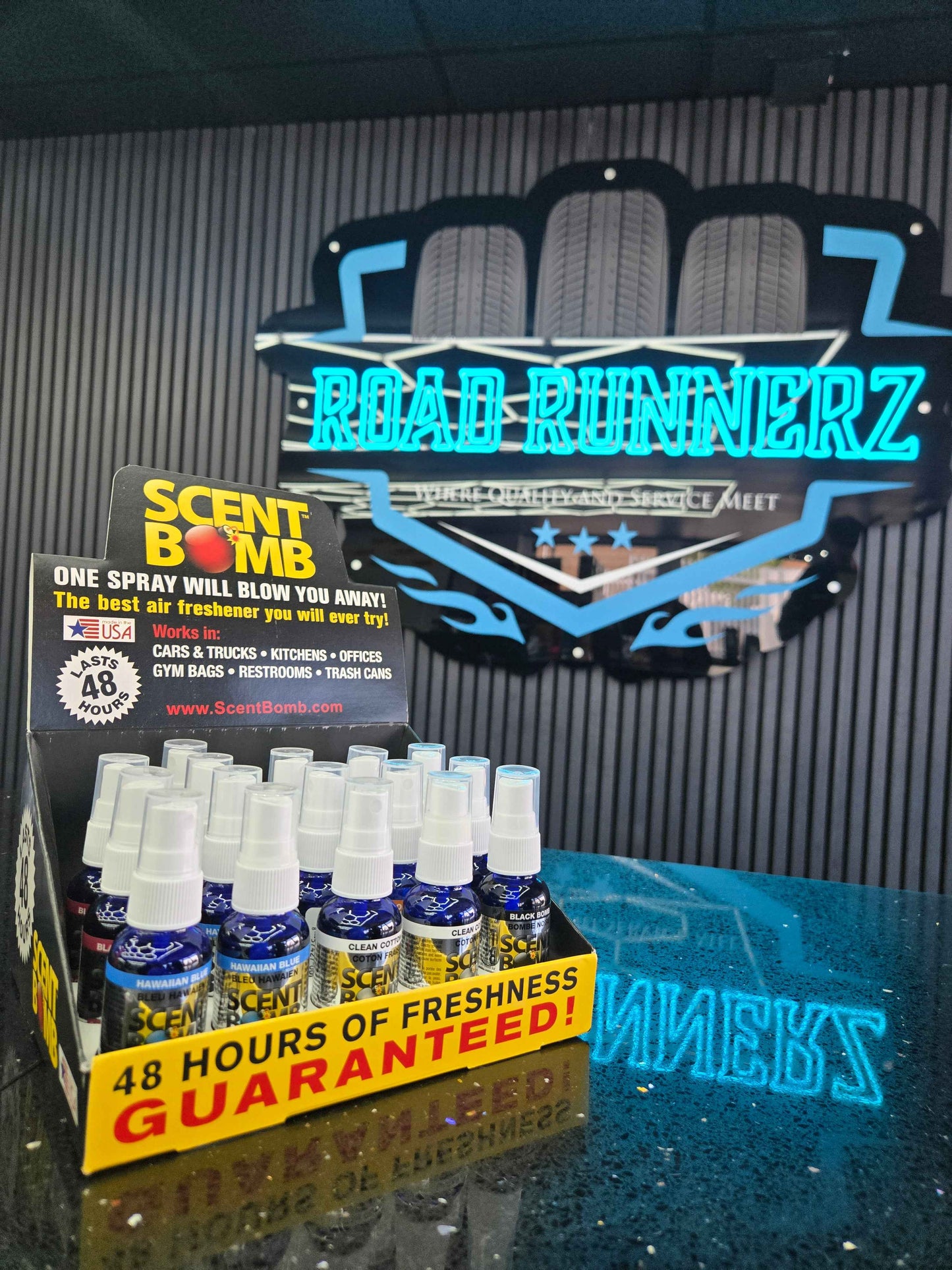 SCENT BOMB 48HRS OF FRESHNESS GUARANTEED