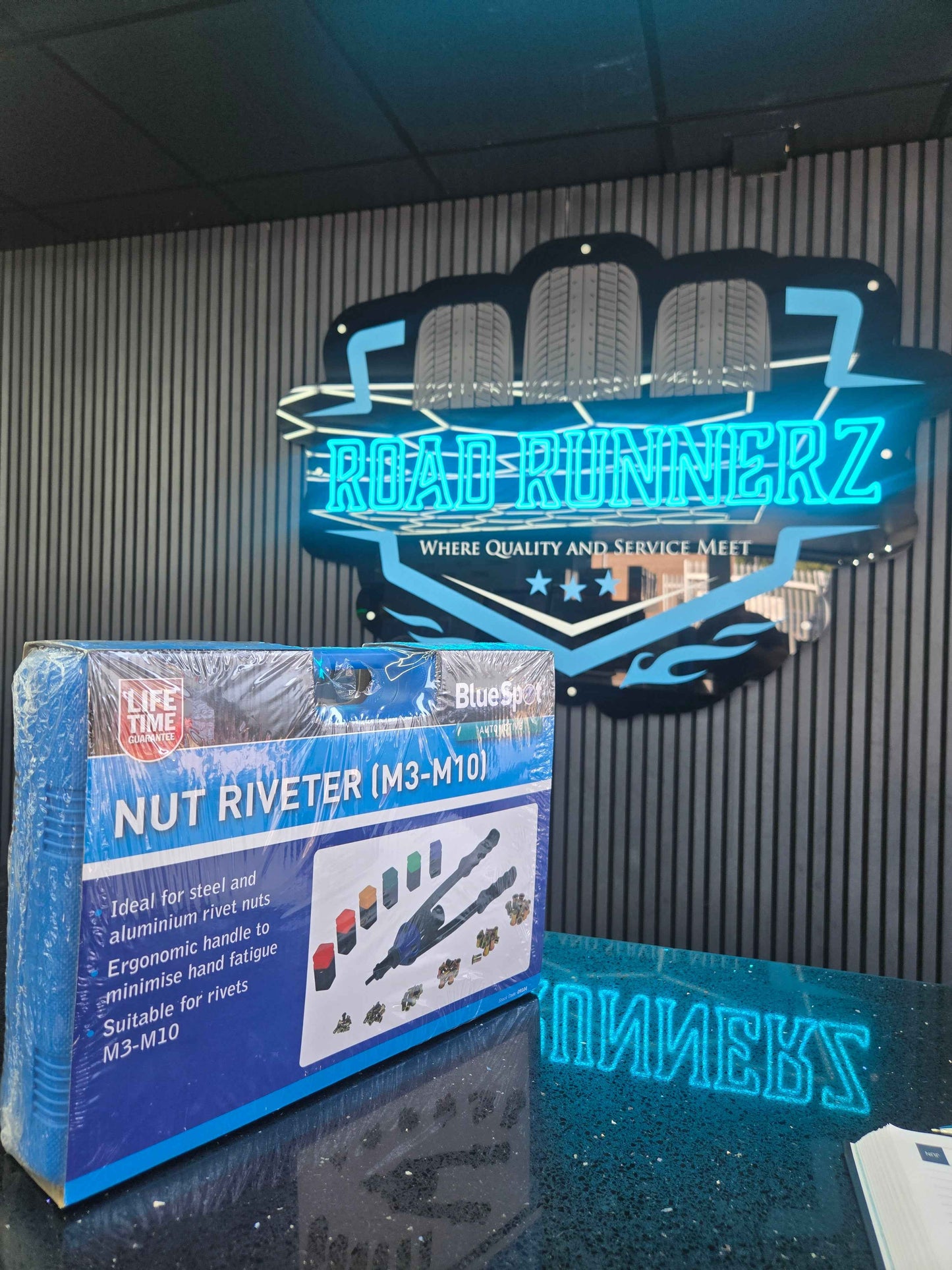 BLUESPOT NUT RIVETER (M3-M10) BLUESPOT