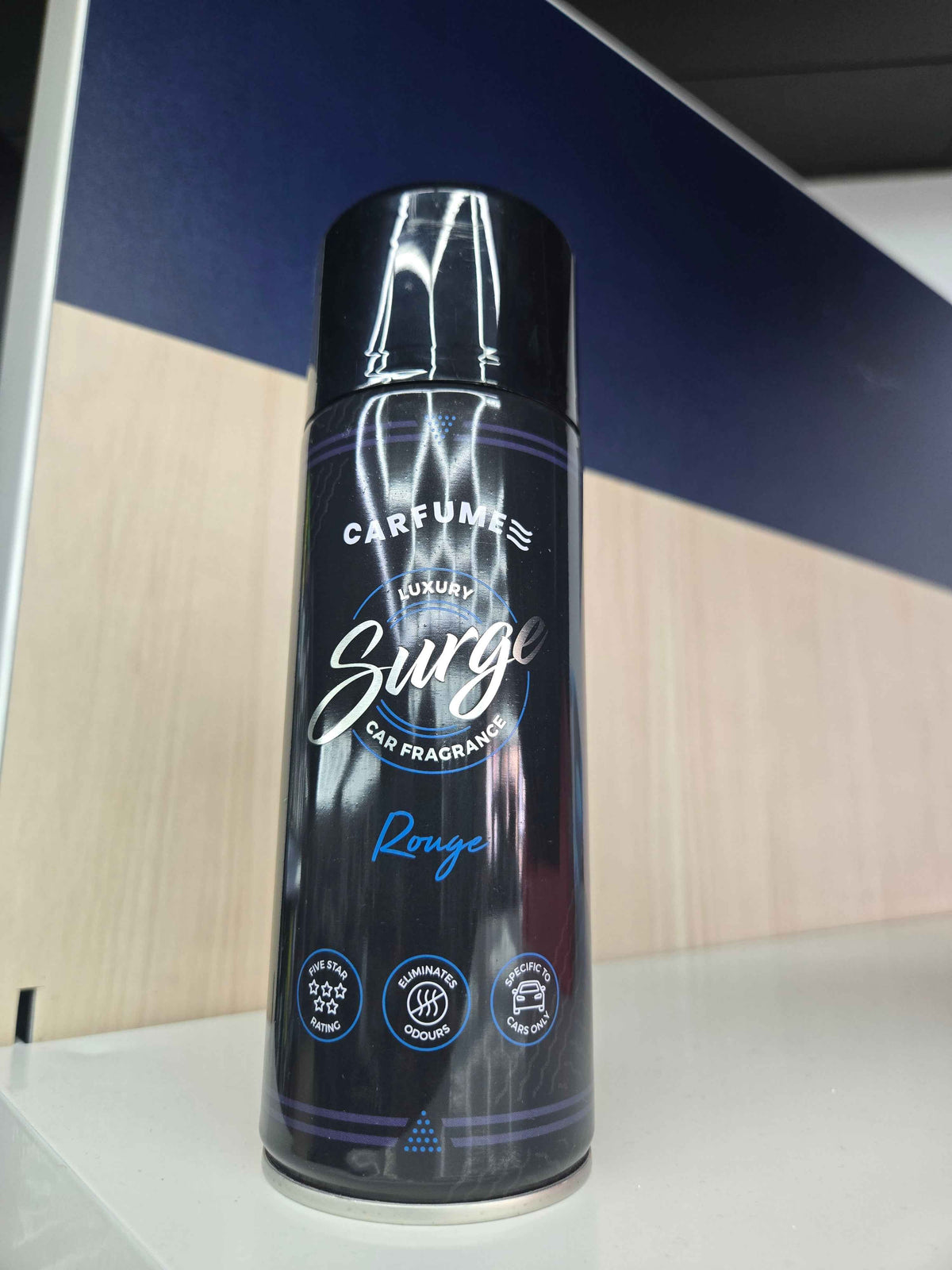 CARFUME SURGE ROUGE