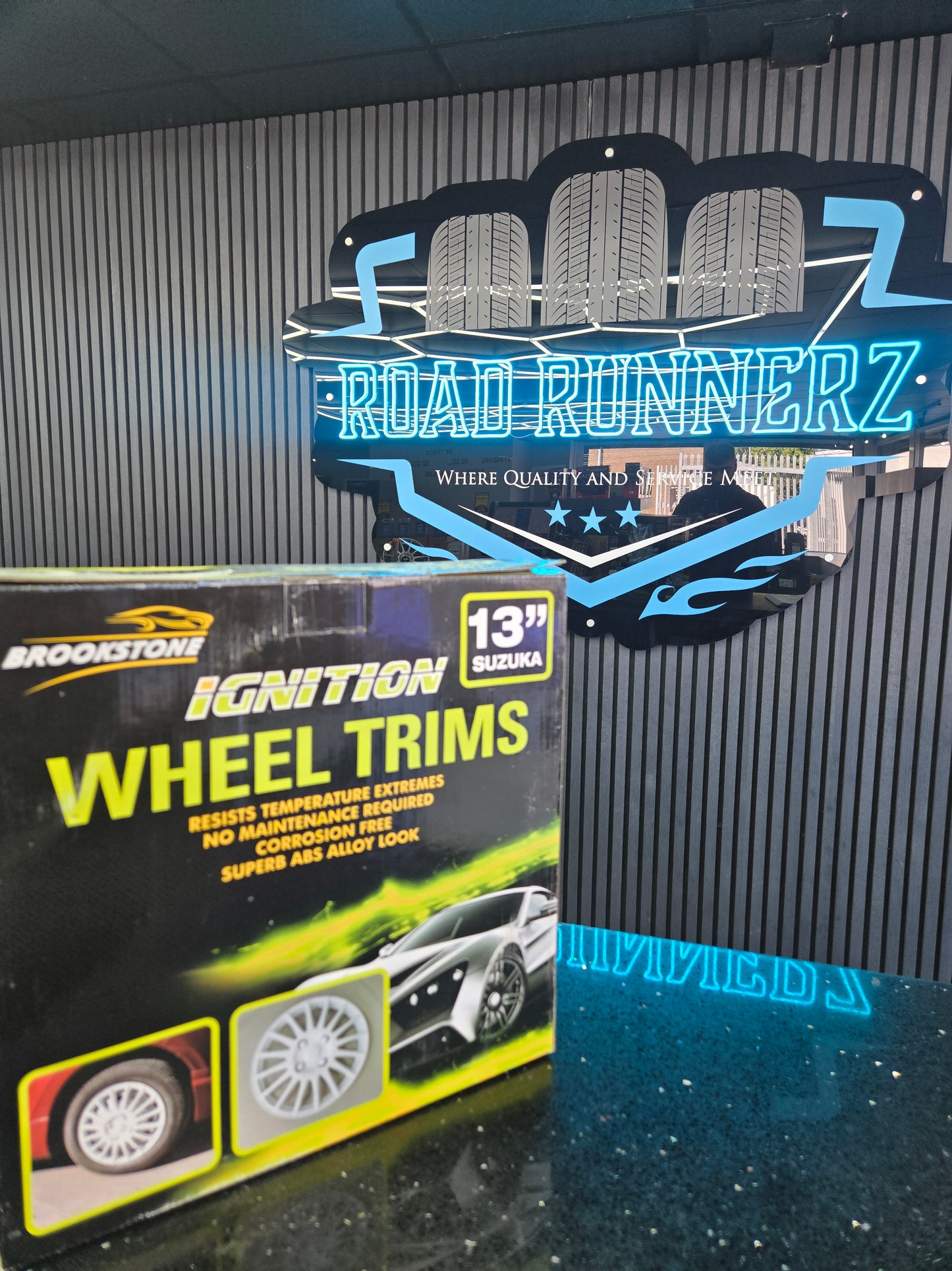 "13" WHEEL COVERS [WHITE]